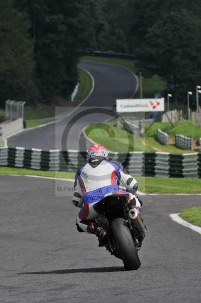 Motorcycle action photographs;Trackday digital images;cadwell;cadwell park photographs;event digital images;eventdigitalimages;motor racing louth lincolnshire;no limits trackday;peter wileman photography;trackday;trackday photos