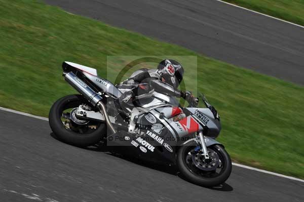 Motorcycle action photographs;Trackday digital images;cadwell;cadwell park photographs;event digital images;eventdigitalimages;motor racing louth lincolnshire;no limits trackday;peter wileman photography;trackday;trackday photos