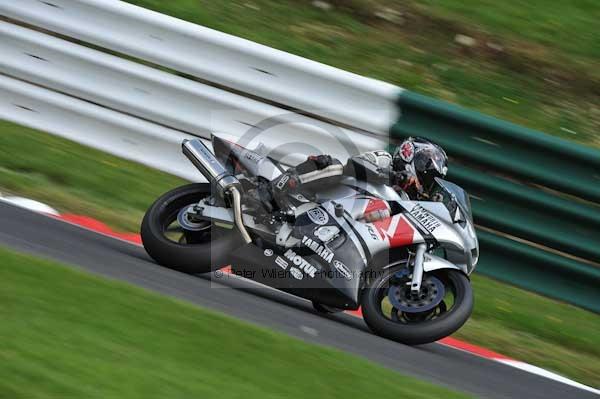 Motorcycle action photographs;Trackday digital images;cadwell;cadwell park photographs;event digital images;eventdigitalimages;motor racing louth lincolnshire;no limits trackday;peter wileman photography;trackday;trackday photos