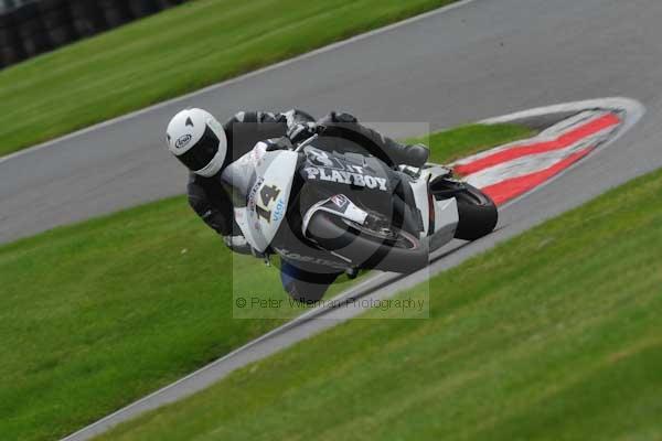 Motorcycle action photographs;Trackday digital images;cadwell;cadwell park photographs;event digital images;eventdigitalimages;motor racing louth lincolnshire;no limits trackday;peter wileman photography;trackday;trackday photos