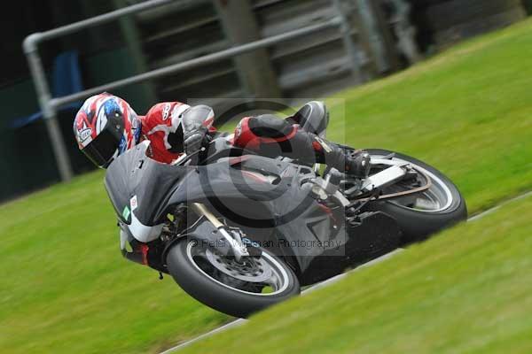 Motorcycle action photographs;Trackday digital images;cadwell;cadwell park photographs;event digital images;eventdigitalimages;motor racing louth lincolnshire;no limits trackday;peter wileman photography;trackday;trackday photos