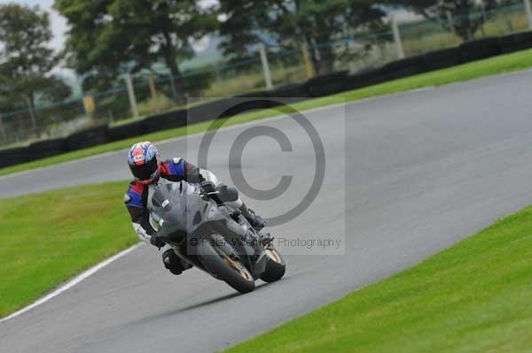 Motorcycle action photographs;Trackday digital images;cadwell;cadwell park photographs;event digital images;eventdigitalimages;motor racing louth lincolnshire;no limits trackday;peter wileman photography;trackday;trackday photos