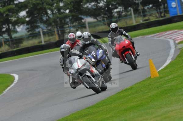 Motorcycle action photographs;Trackday digital images;cadwell;cadwell park photographs;event digital images;eventdigitalimages;motor racing louth lincolnshire;no limits trackday;peter wileman photography;trackday;trackday photos