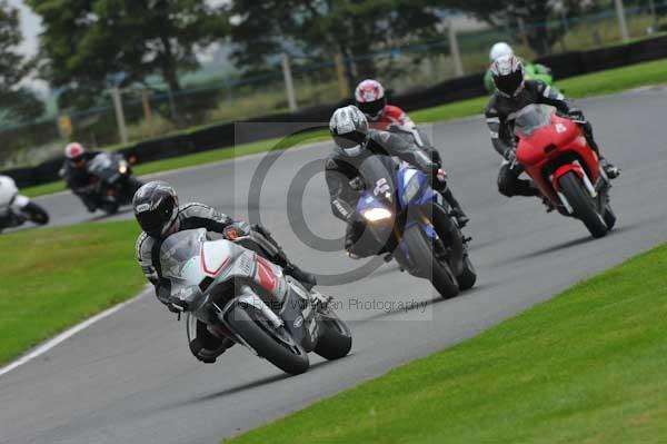 Motorcycle action photographs;Trackday digital images;cadwell;cadwell park photographs;event digital images;eventdigitalimages;motor racing louth lincolnshire;no limits trackday;peter wileman photography;trackday;trackday photos