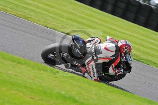 Motorcycle action photographs;Trackday digital images;cadwell;cadwell park photographs;event digital images;eventdigitalimages;motor racing louth lincolnshire;no limits trackday;peter wileman photography;trackday;trackday photos