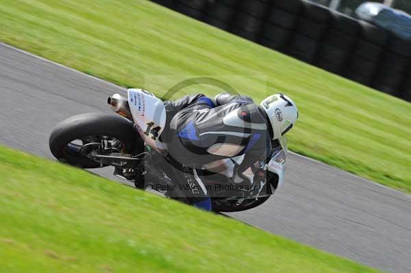 Motorcycle action photographs;Trackday digital images;cadwell;cadwell park photographs;event digital images;eventdigitalimages;motor racing louth lincolnshire;no limits trackday;peter wileman photography;trackday;trackday photos