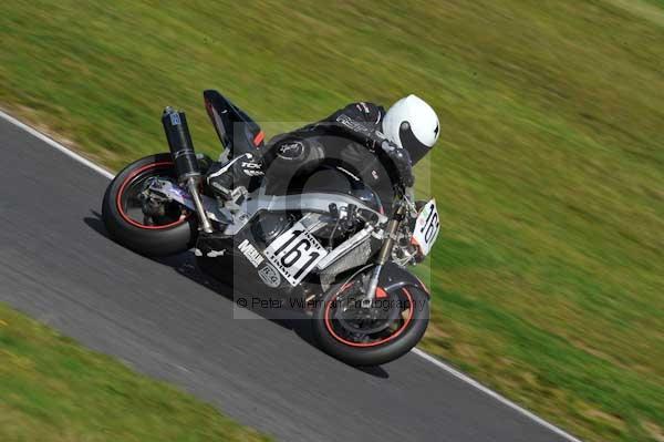 Motorcycle action photographs;Trackday digital images;cadwell;cadwell park photographs;event digital images;eventdigitalimages;motor racing louth lincolnshire;no limits trackday;peter wileman photography;trackday;trackday photos