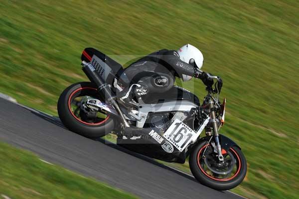 Motorcycle action photographs;Trackday digital images;cadwell;cadwell park photographs;event digital images;eventdigitalimages;motor racing louth lincolnshire;no limits trackday;peter wileman photography;trackday;trackday photos