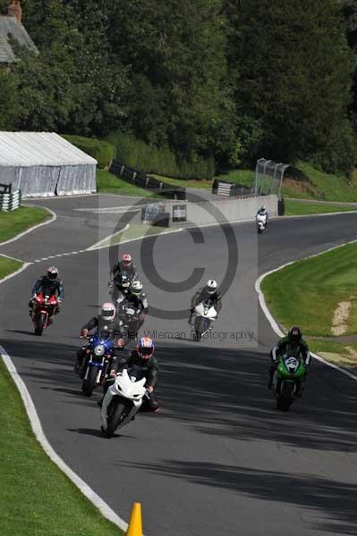 Motorcycle action photographs;Trackday digital images;cadwell;cadwell park photographs;event digital images;eventdigitalimages;motor racing louth lincolnshire;no limits trackday;peter wileman photography;trackday;trackday photos