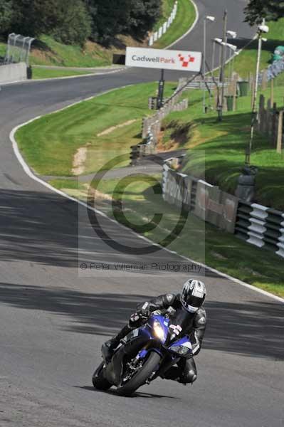 Motorcycle action photographs;Trackday digital images;cadwell;cadwell park photographs;event digital images;eventdigitalimages;motor racing louth lincolnshire;no limits trackday;peter wileman photography;trackday;trackday photos