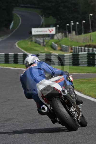 Motorcycle action photographs;Trackday digital images;cadwell;cadwell park photographs;event digital images;eventdigitalimages;motor racing louth lincolnshire;no limits trackday;peter wileman photography;trackday;trackday photos