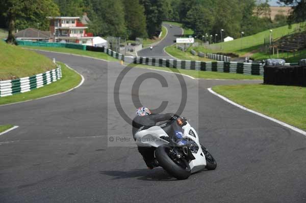 Motorcycle action photographs;Trackday digital images;cadwell;cadwell park photographs;event digital images;eventdigitalimages;motor racing louth lincolnshire;no limits trackday;peter wileman photography;trackday;trackday photos