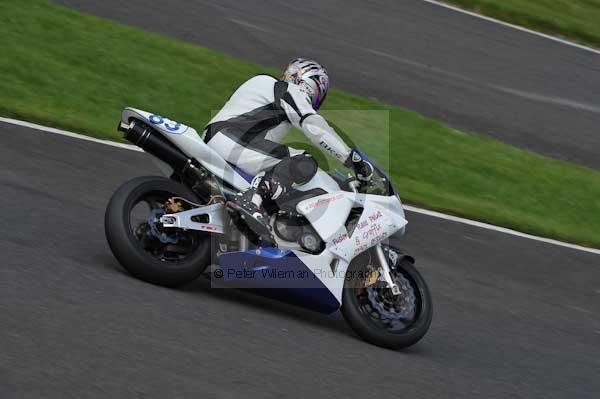 Motorcycle action photographs;Trackday digital images;cadwell;cadwell park photographs;event digital images;eventdigitalimages;motor racing louth lincolnshire;no limits trackday;peter wileman photography;trackday;trackday photos