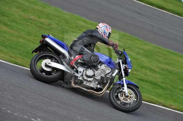 Motorcycle action photographs;Trackday digital images;cadwell;cadwell park photographs;event digital images;eventdigitalimages;motor racing louth lincolnshire;no limits trackday;peter wileman photography;trackday;trackday photos