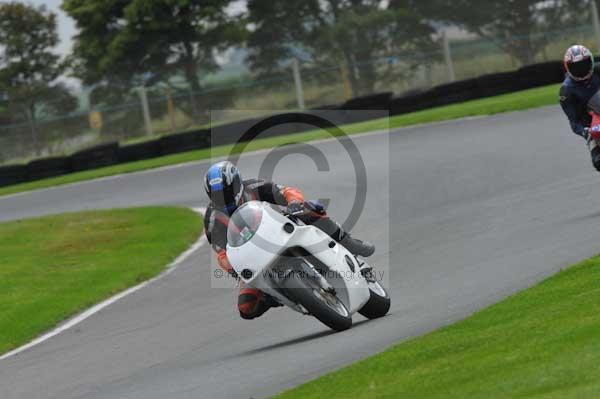 Motorcycle action photographs;Trackday digital images;cadwell;cadwell park photographs;event digital images;eventdigitalimages;motor racing louth lincolnshire;no limits trackday;peter wileman photography;trackday;trackday photos