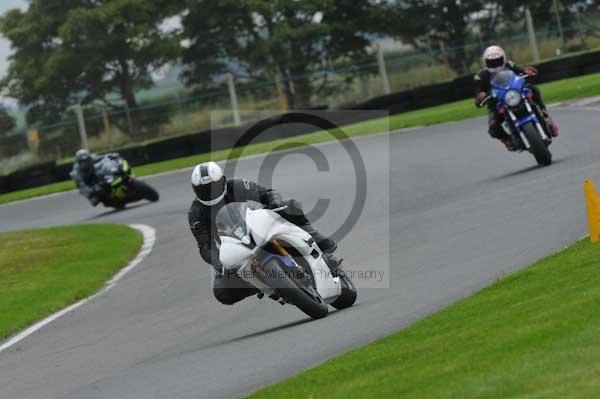 Motorcycle action photographs;Trackday digital images;cadwell;cadwell park photographs;event digital images;eventdigitalimages;motor racing louth lincolnshire;no limits trackday;peter wileman photography;trackday;trackday photos