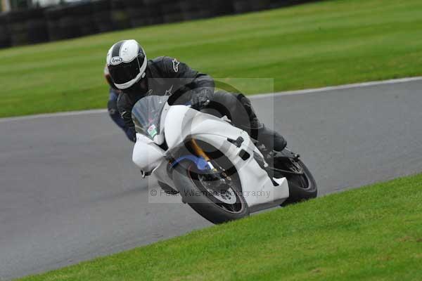 Motorcycle action photographs;Trackday digital images;cadwell;cadwell park photographs;event digital images;eventdigitalimages;motor racing louth lincolnshire;no limits trackday;peter wileman photography;trackday;trackday photos