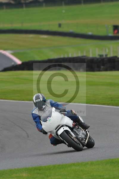 Motorcycle action photographs;Trackday digital images;cadwell;cadwell park photographs;event digital images;eventdigitalimages;motor racing louth lincolnshire;no limits trackday;peter wileman photography;trackday;trackday photos