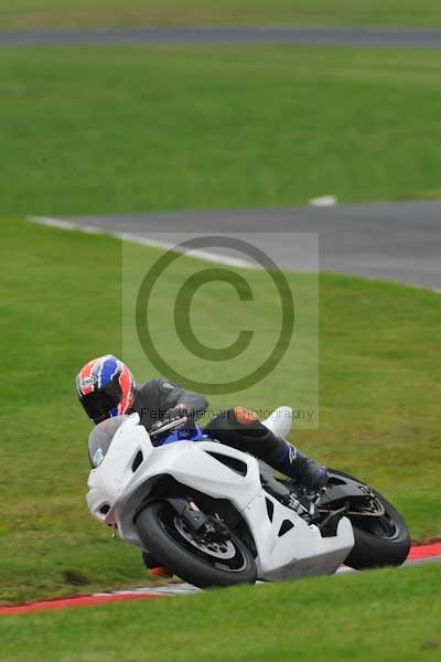 Motorcycle action photographs;Trackday digital images;cadwell;cadwell park photographs;event digital images;eventdigitalimages;motor racing louth lincolnshire;no limits trackday;peter wileman photography;trackday;trackday photos
