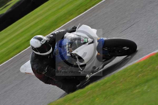 Motorcycle action photographs;Trackday digital images;cadwell;cadwell park photographs;event digital images;eventdigitalimages;motor racing louth lincolnshire;no limits trackday;peter wileman photography;trackday;trackday photos