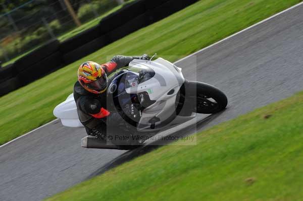 Motorcycle action photographs;Trackday digital images;cadwell;cadwell park photographs;event digital images;eventdigitalimages;motor racing louth lincolnshire;no limits trackday;peter wileman photography;trackday;trackday photos