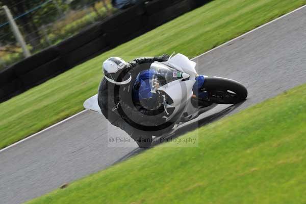 Motorcycle action photographs;Trackday digital images;cadwell;cadwell park photographs;event digital images;eventdigitalimages;motor racing louth lincolnshire;no limits trackday;peter wileman photography;trackday;trackday photos