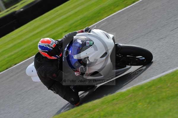 Motorcycle action photographs;Trackday digital images;cadwell;cadwell park photographs;event digital images;eventdigitalimages;motor racing louth lincolnshire;no limits trackday;peter wileman photography;trackday;trackday photos