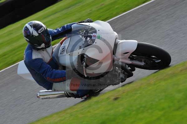 Motorcycle action photographs;Trackday digital images;cadwell;cadwell park photographs;event digital images;eventdigitalimages;motor racing louth lincolnshire;no limits trackday;peter wileman photography;trackday;trackday photos