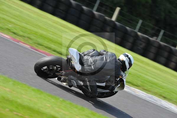 Motorcycle action photographs;Trackday digital images;cadwell;cadwell park photographs;event digital images;eventdigitalimages;motor racing louth lincolnshire;no limits trackday;peter wileman photography;trackday;trackday photos