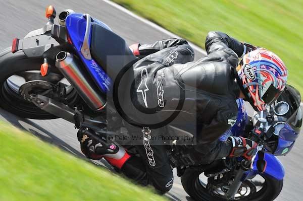Motorcycle action photographs;Trackday digital images;cadwell;cadwell park photographs;event digital images;eventdigitalimages;motor racing louth lincolnshire;no limits trackday;peter wileman photography;trackday;trackday photos
