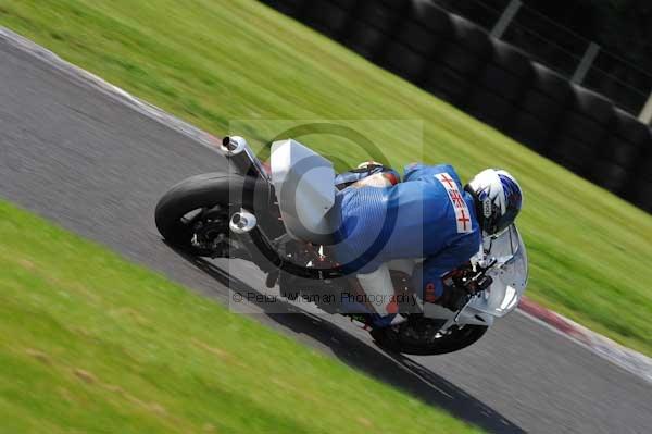 Motorcycle action photographs;Trackday digital images;cadwell;cadwell park photographs;event digital images;eventdigitalimages;motor racing louth lincolnshire;no limits trackday;peter wileman photography;trackday;trackday photos