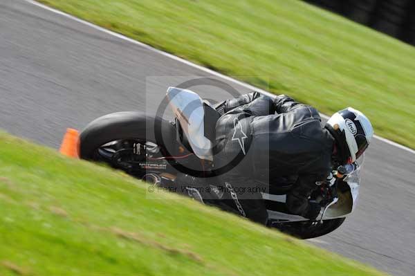 Motorcycle action photographs;Trackday digital images;cadwell;cadwell park photographs;event digital images;eventdigitalimages;motor racing louth lincolnshire;no limits trackday;peter wileman photography;trackday;trackday photos