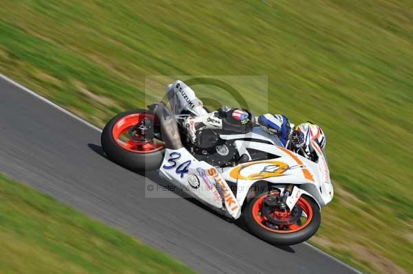 Motorcycle action photographs;Trackday digital images;cadwell;cadwell park photographs;event digital images;eventdigitalimages;motor racing louth lincolnshire;no limits trackday;peter wileman photography;trackday;trackday photos