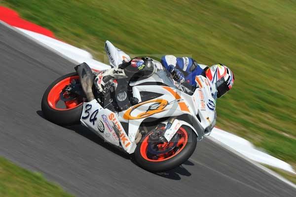 Motorcycle action photographs;Trackday digital images;cadwell;cadwell park photographs;event digital images;eventdigitalimages;motor racing louth lincolnshire;no limits trackday;peter wileman photography;trackday;trackday photos