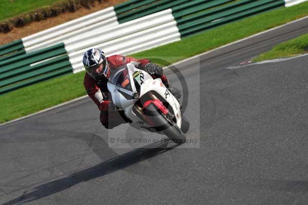 Motorcycle action photographs;Trackday digital images;cadwell;cadwell park photographs;event digital images;eventdigitalimages;motor racing louth lincolnshire;no limits trackday;peter wileman photography;trackday;trackday photos