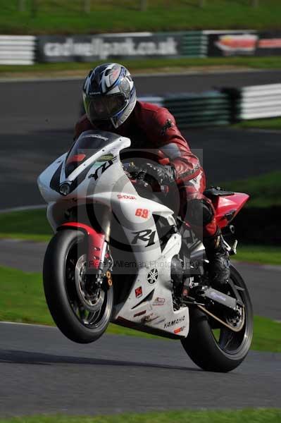 Motorcycle action photographs;Trackday digital images;cadwell;cadwell park photographs;event digital images;eventdigitalimages;motor racing louth lincolnshire;no limits trackday;peter wileman photography;trackday;trackday photos