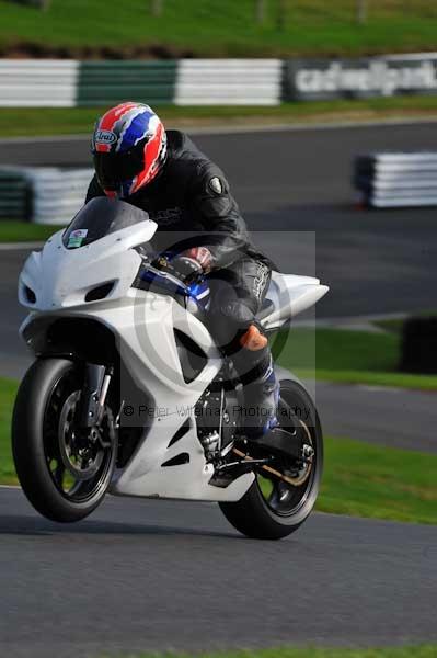Motorcycle action photographs;Trackday digital images;cadwell;cadwell park photographs;event digital images;eventdigitalimages;motor racing louth lincolnshire;no limits trackday;peter wileman photography;trackday;trackday photos