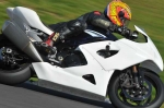 Motorcycle-action-photographs;Trackday-digital-images;cadwell;cadwell-park-photographs;event-digital-images;eventdigitalimages;motor-racing-louth-lincolnshire;no-limits-trackday;peter-wileman-photography;trackday;trackday-photos