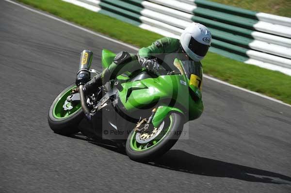 Motorcycle action photographs;Trackday digital images;cadwell;cadwell park photographs;event digital images;eventdigitalimages;motor racing louth lincolnshire;no limits trackday;peter wileman photography;trackday;trackday photos