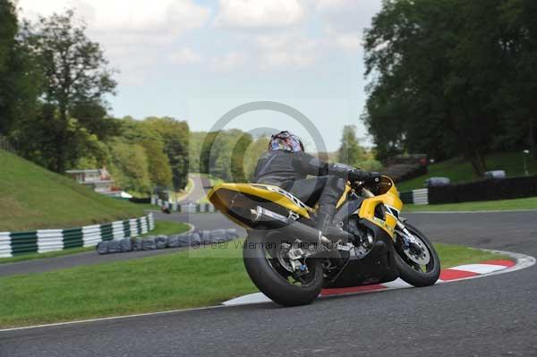 Motorcycle action photographs;Trackday digital images;cadwell;cadwell park photographs;event digital images;eventdigitalimages;motor racing louth lincolnshire;no limits trackday;peter wileman photography;trackday;trackday photos