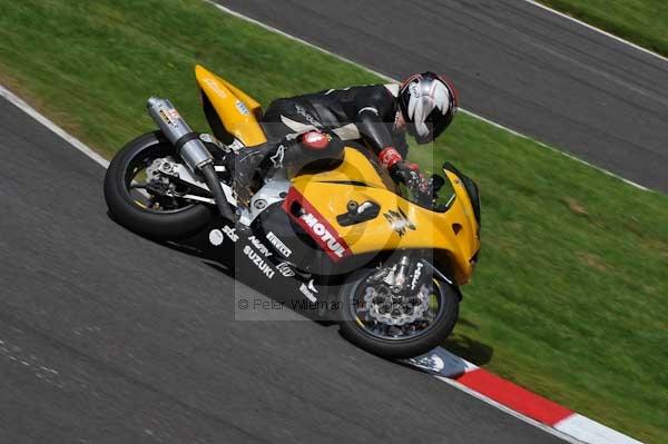 Motorcycle action photographs;Trackday digital images;cadwell;cadwell park photographs;event digital images;eventdigitalimages;motor racing louth lincolnshire;no limits trackday;peter wileman photography;trackday;trackday photos