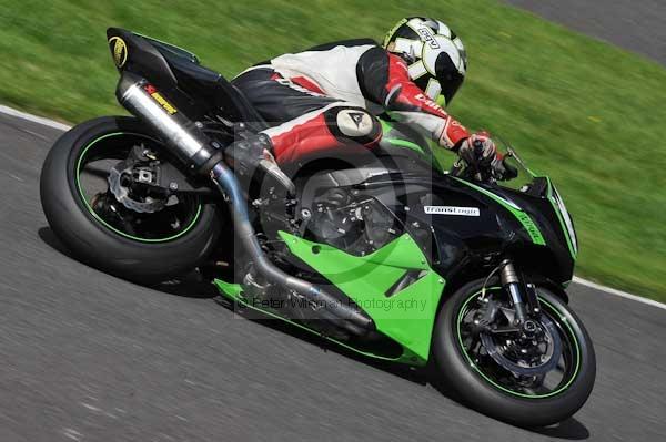 Motorcycle action photographs;Trackday digital images;cadwell;cadwell park photographs;event digital images;eventdigitalimages;motor racing louth lincolnshire;no limits trackday;peter wileman photography;trackday;trackday photos