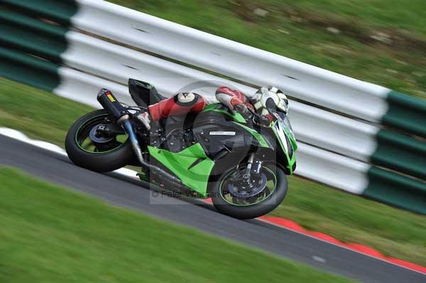 Motorcycle action photographs;Trackday digital images;cadwell;cadwell park photographs;event digital images;eventdigitalimages;motor racing louth lincolnshire;no limits trackday;peter wileman photography;trackday;trackday photos