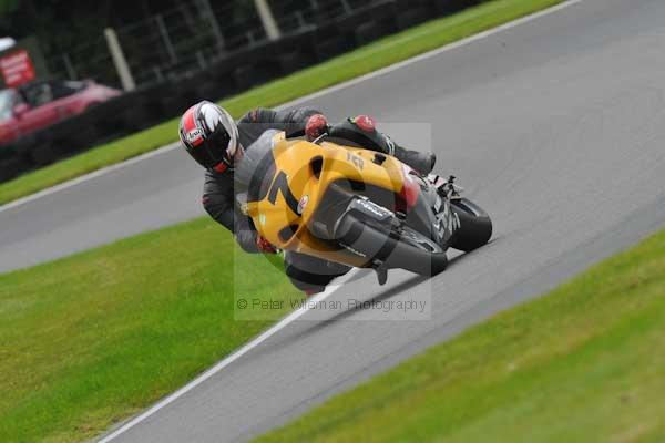 Motorcycle action photographs;Trackday digital images;cadwell;cadwell park photographs;event digital images;eventdigitalimages;motor racing louth lincolnshire;no limits trackday;peter wileman photography;trackday;trackday photos
