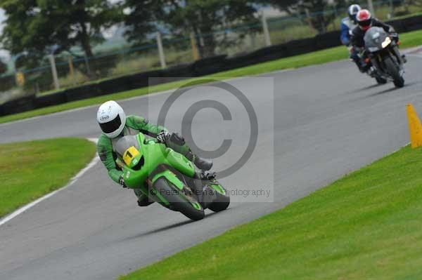 Motorcycle action photographs;Trackday digital images;cadwell;cadwell park photographs;event digital images;eventdigitalimages;motor racing louth lincolnshire;no limits trackday;peter wileman photography;trackday;trackday photos