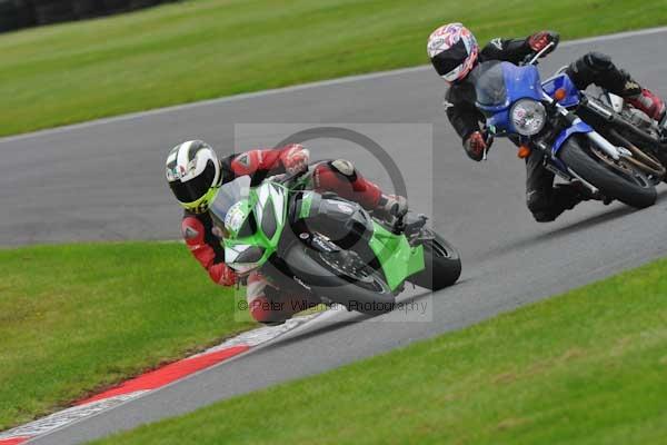 Motorcycle action photographs;Trackday digital images;cadwell;cadwell park photographs;event digital images;eventdigitalimages;motor racing louth lincolnshire;no limits trackday;peter wileman photography;trackday;trackday photos