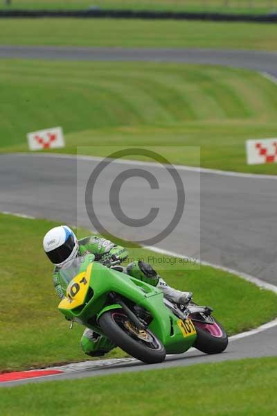 Motorcycle action photographs;Trackday digital images;cadwell;cadwell park photographs;event digital images;eventdigitalimages;motor racing louth lincolnshire;no limits trackday;peter wileman photography;trackday;trackday photos