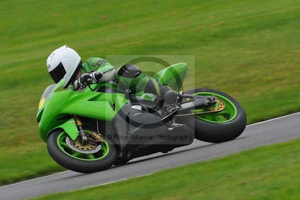 Motorcycle action photographs;Trackday digital images;cadwell;cadwell park photographs;event digital images;eventdigitalimages;motor racing louth lincolnshire;no limits trackday;peter wileman photography;trackday;trackday photos