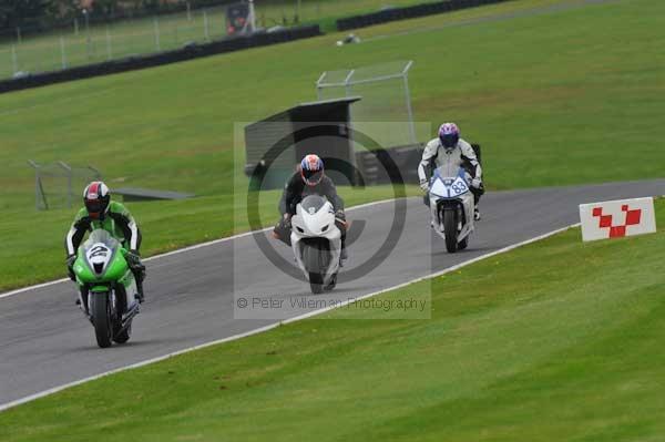Motorcycle action photographs;Trackday digital images;cadwell;cadwell park photographs;event digital images;eventdigitalimages;motor racing louth lincolnshire;no limits trackday;peter wileman photography;trackday;trackday photos