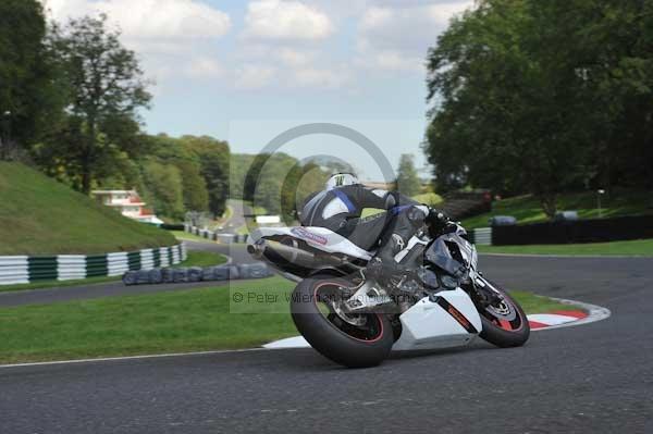 Motorcycle action photographs;Trackday digital images;cadwell;cadwell park photographs;event digital images;eventdigitalimages;motor racing louth lincolnshire;no limits trackday;peter wileman photography;trackday;trackday photos